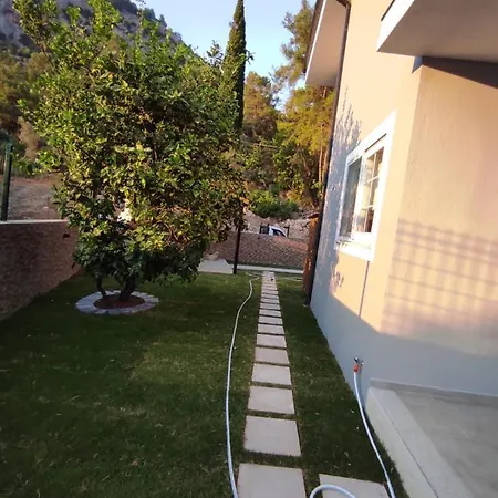 Otto-Man Villa